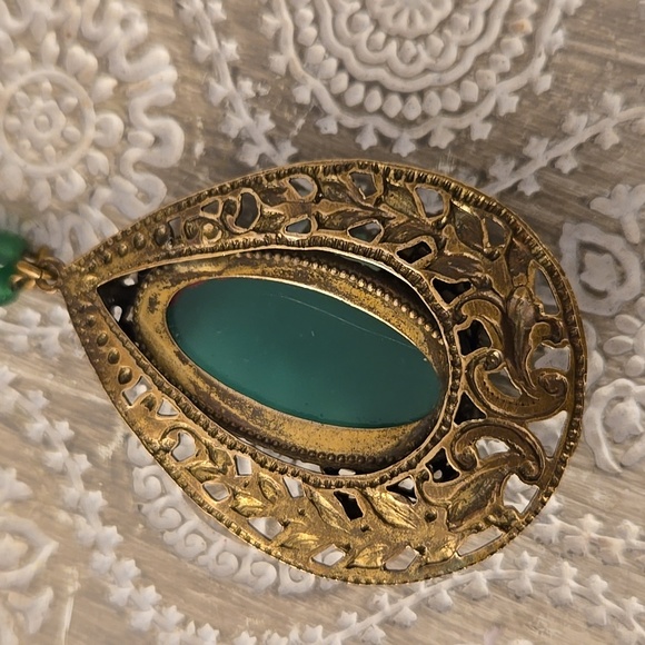 Vintage Czech Jade Glass Art Nouveau Gilt Gold Necklace - Picture 4 of 8